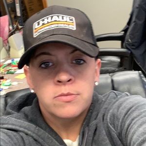 Meet your Posher, Casey